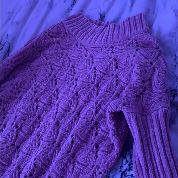 Sweater - Picture 2 of 2